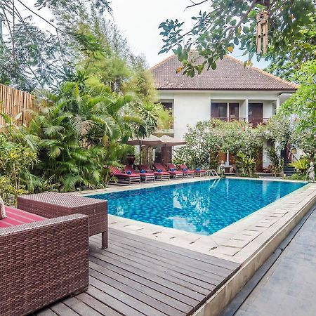 Zen Rooms Badung Nyangnyang Sari Kuta Lombok Exterior foto